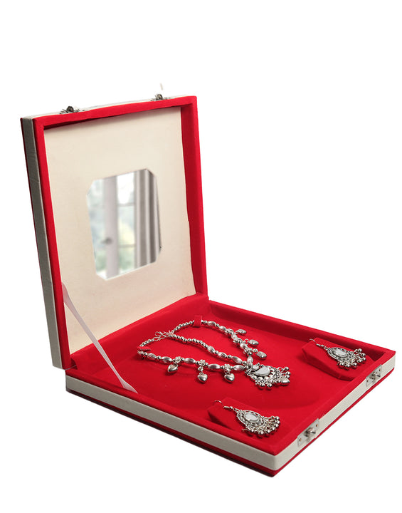 8X8 VELVET JEWELLERY BOX