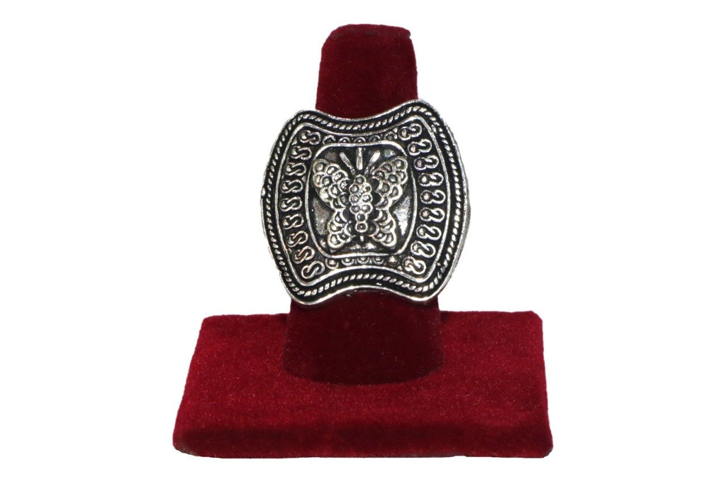 Ring Display Stand 
